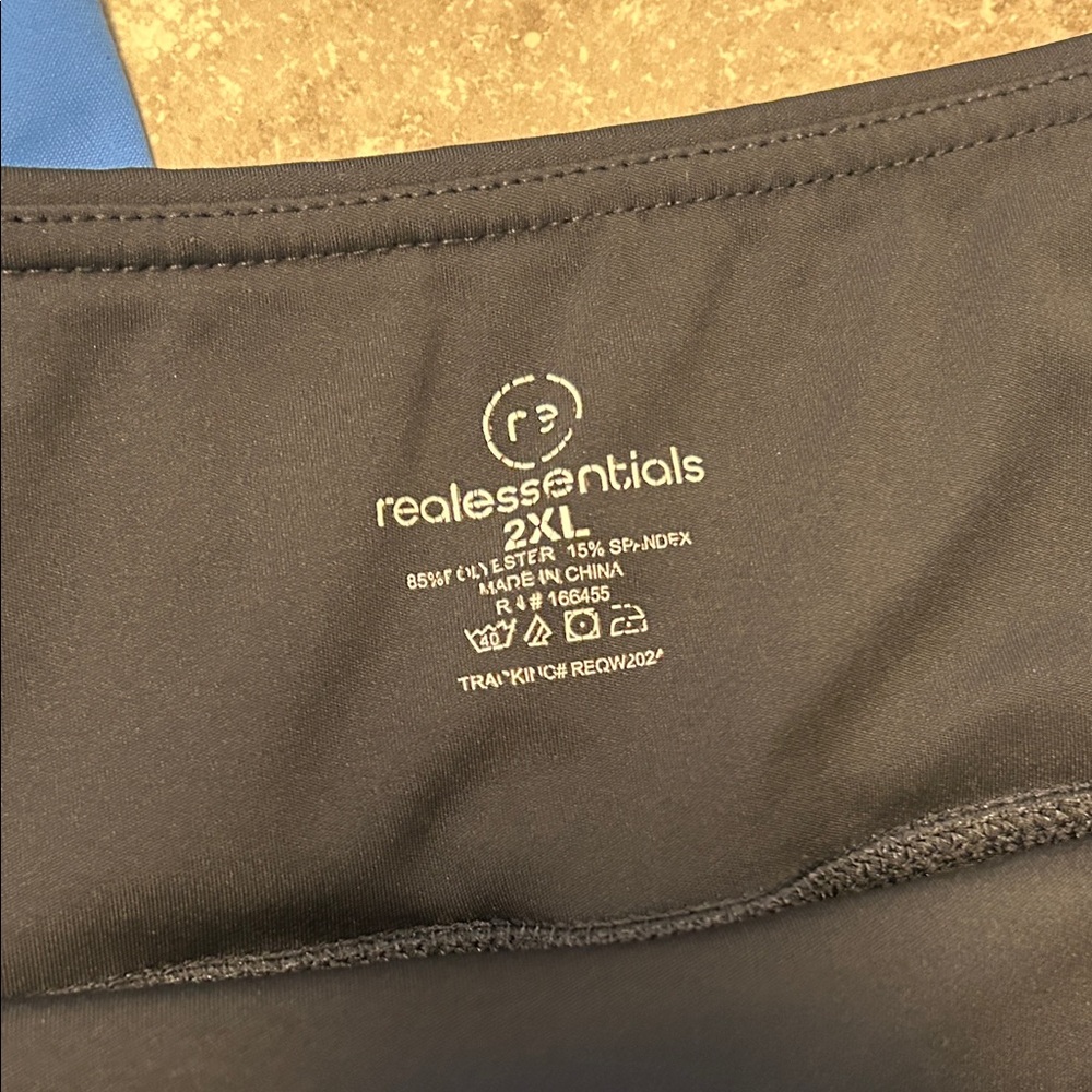 Real Essentials Size 2x Blue and Black Athletic Skirt Set - Picture 2 of 6